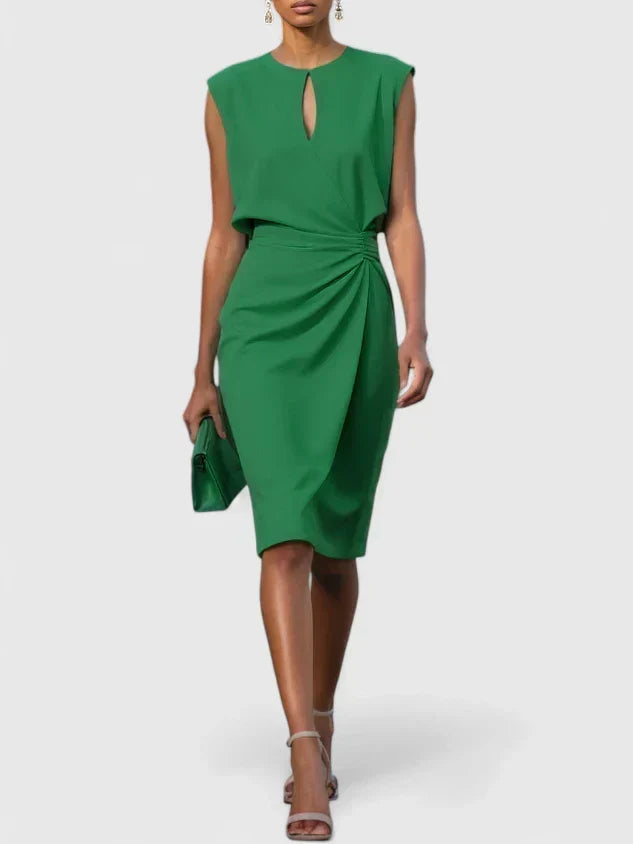 Sleeveless Gathered Waist Dress with Smooth Draping