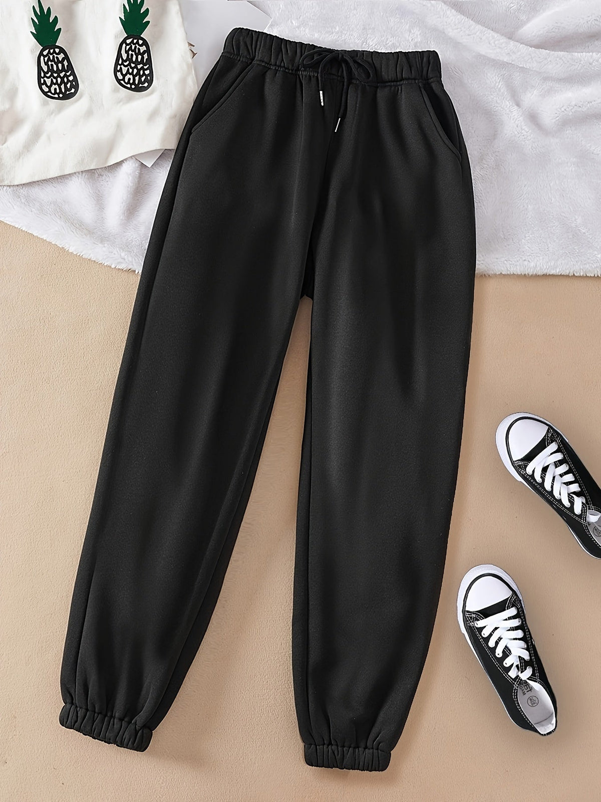 Tapered Joggers with Adjustable Drawstring and Relaxed Leg Cut