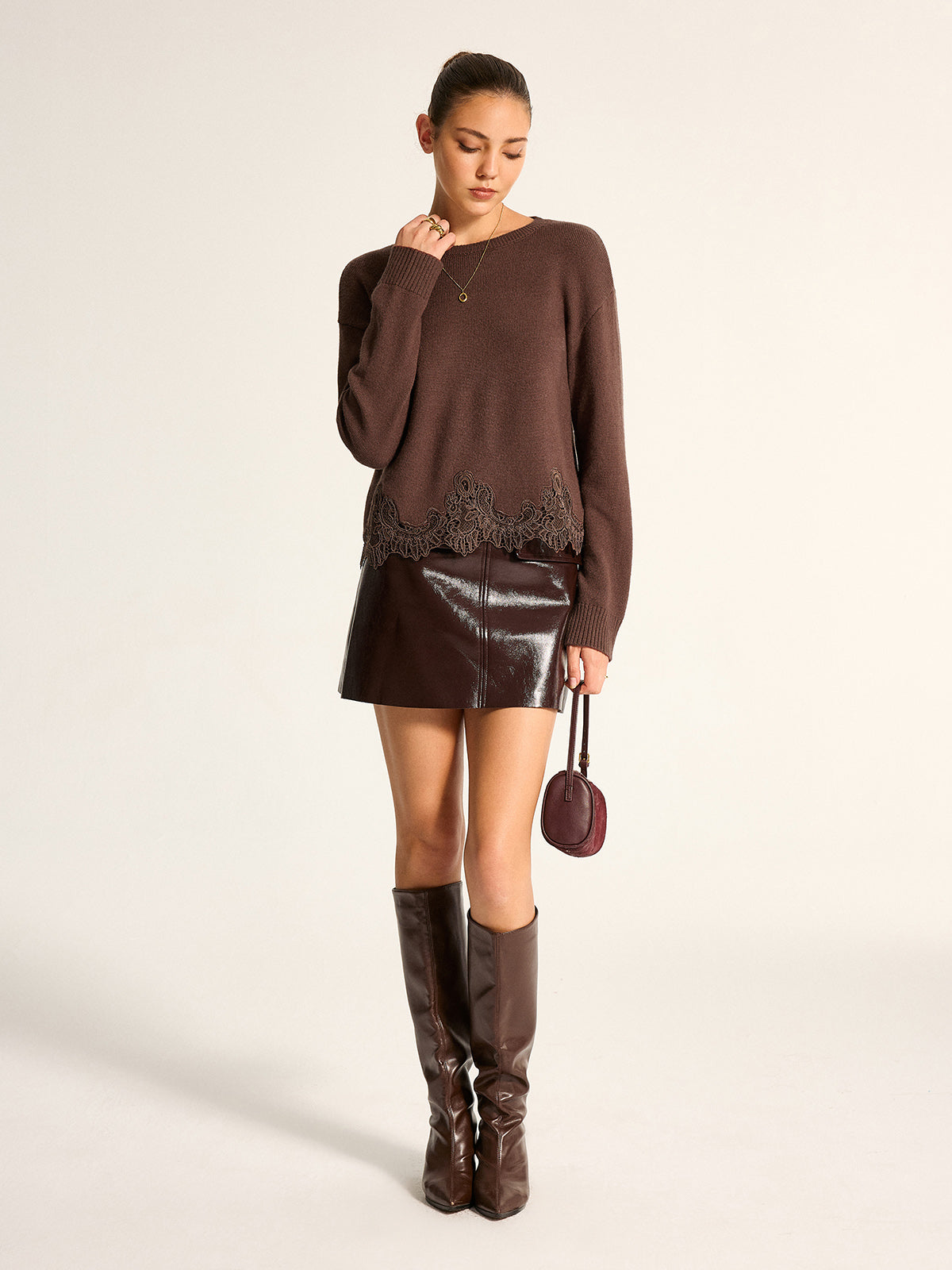 Acrylic Nylon Wool Pullover Sweater with Medium Stretch and Hip-Length Coverage