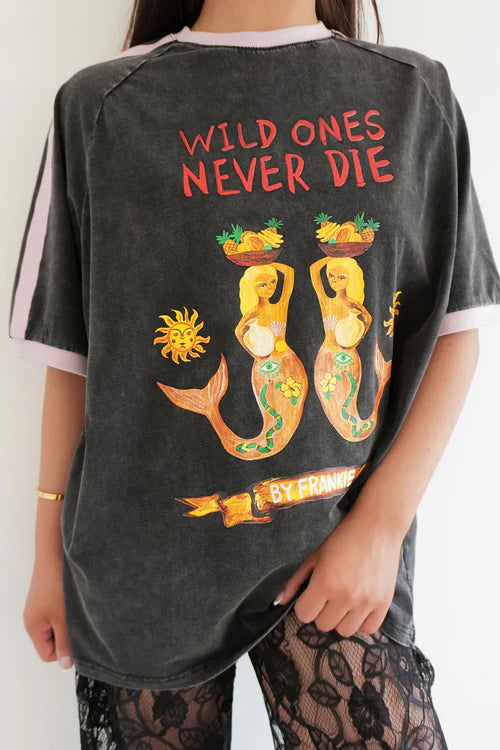 Women’s Tee Black Acid Wash, Relaxed Fit