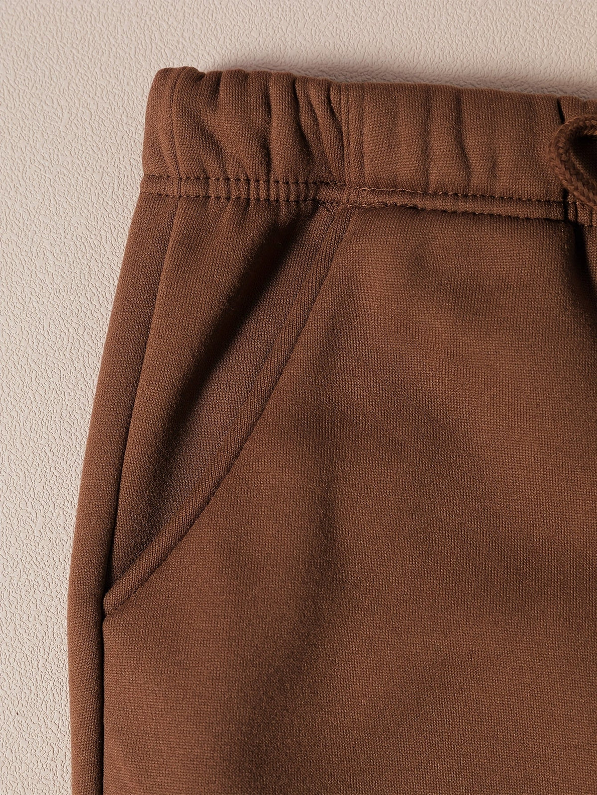 Tapered Joggers with Adjustable Drawstring and Relaxed Leg Cut