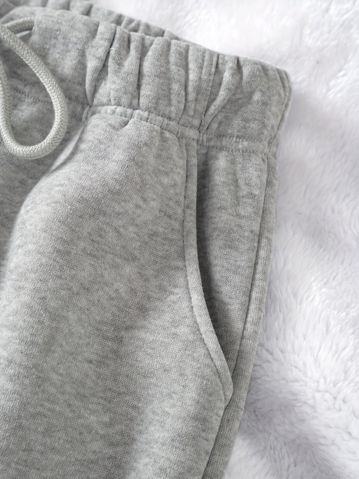 Tapered Joggers with Adjustable Drawstring and Relaxed Leg Cut