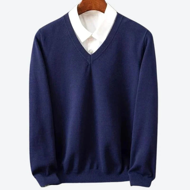 Men's Crew Neck Sweater with Natural Fibers and Ribbed Details