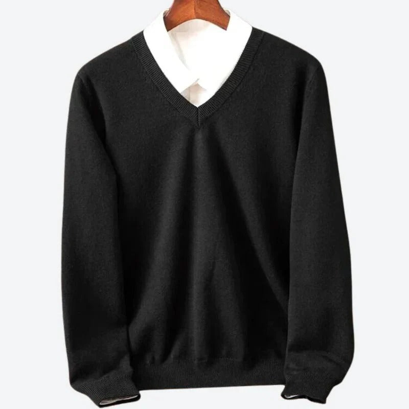 Men's Crew Neck Sweater with Natural Fibers and Ribbed Details