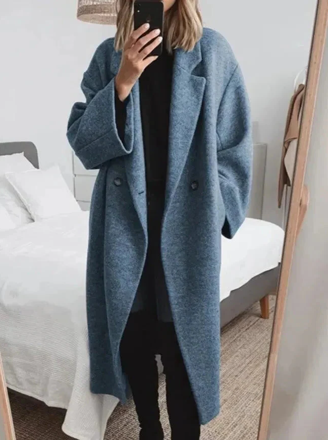 Oversized Lapel Coat with Polyester Blend and Stretch Fit for Women