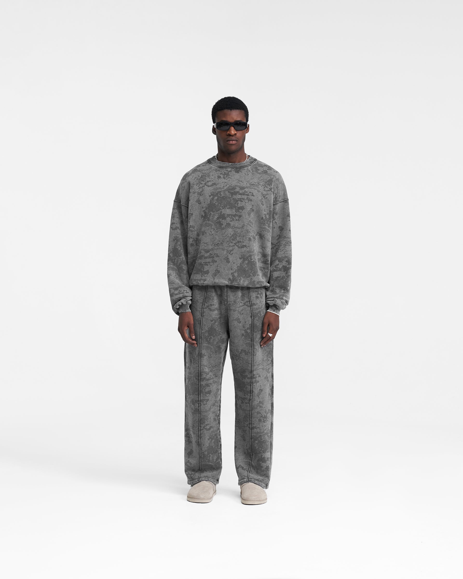 Men’s Heavyweight Camo Sweater Oversized Fit