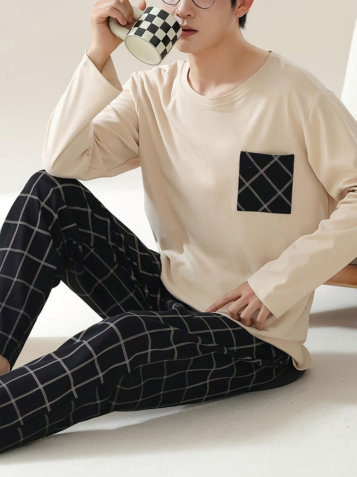 Round Neck Loungewear Set with Long Sleeves and Checked Trousers, Chest Pocket