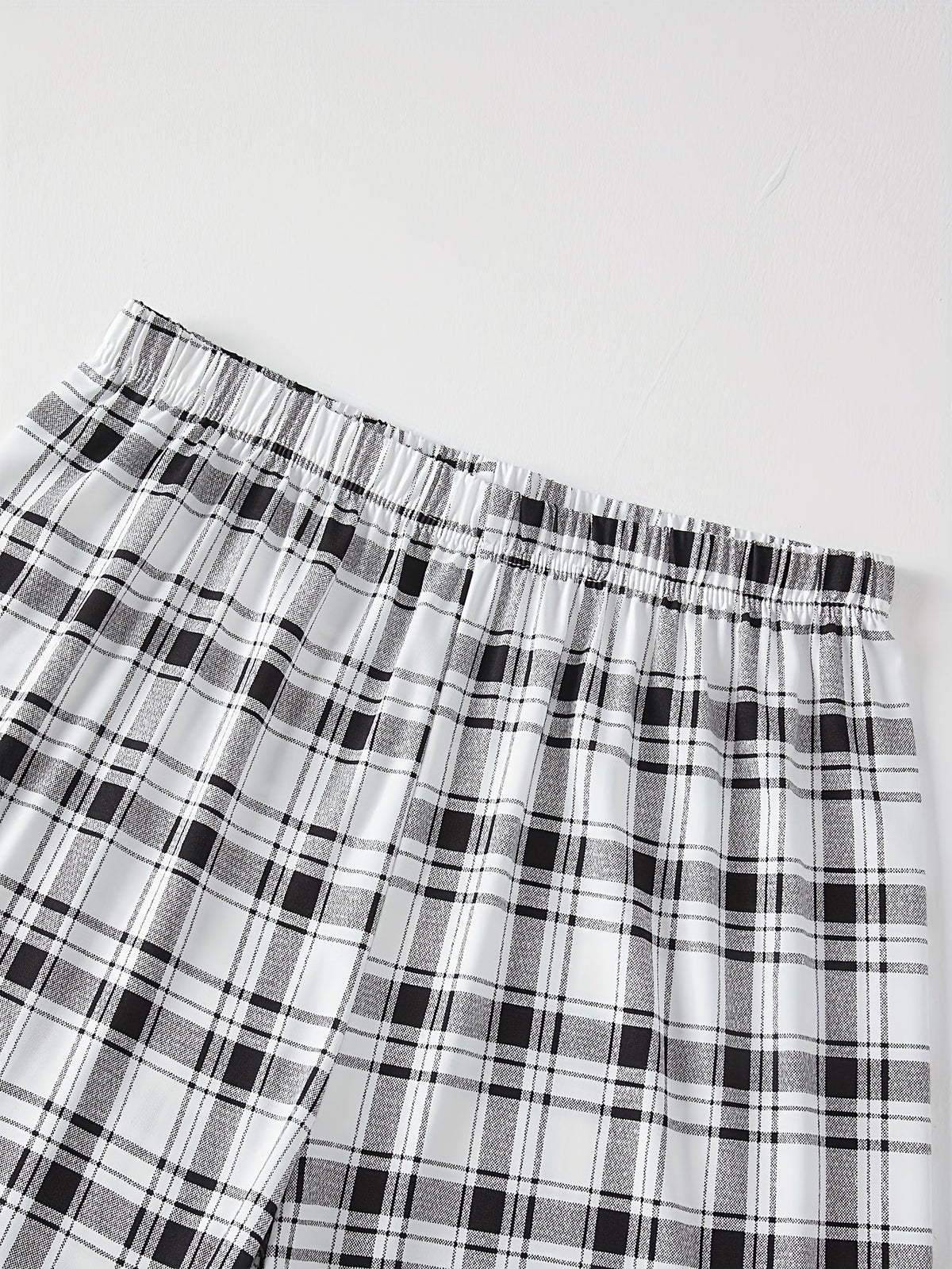 Checkered Lounge Set with Short Sleeve Top and Elastic Waist Pants