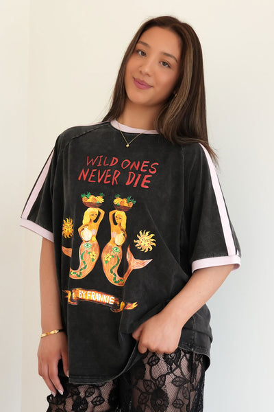 Women’s Tee Black Acid Wash, Relaxed Fit