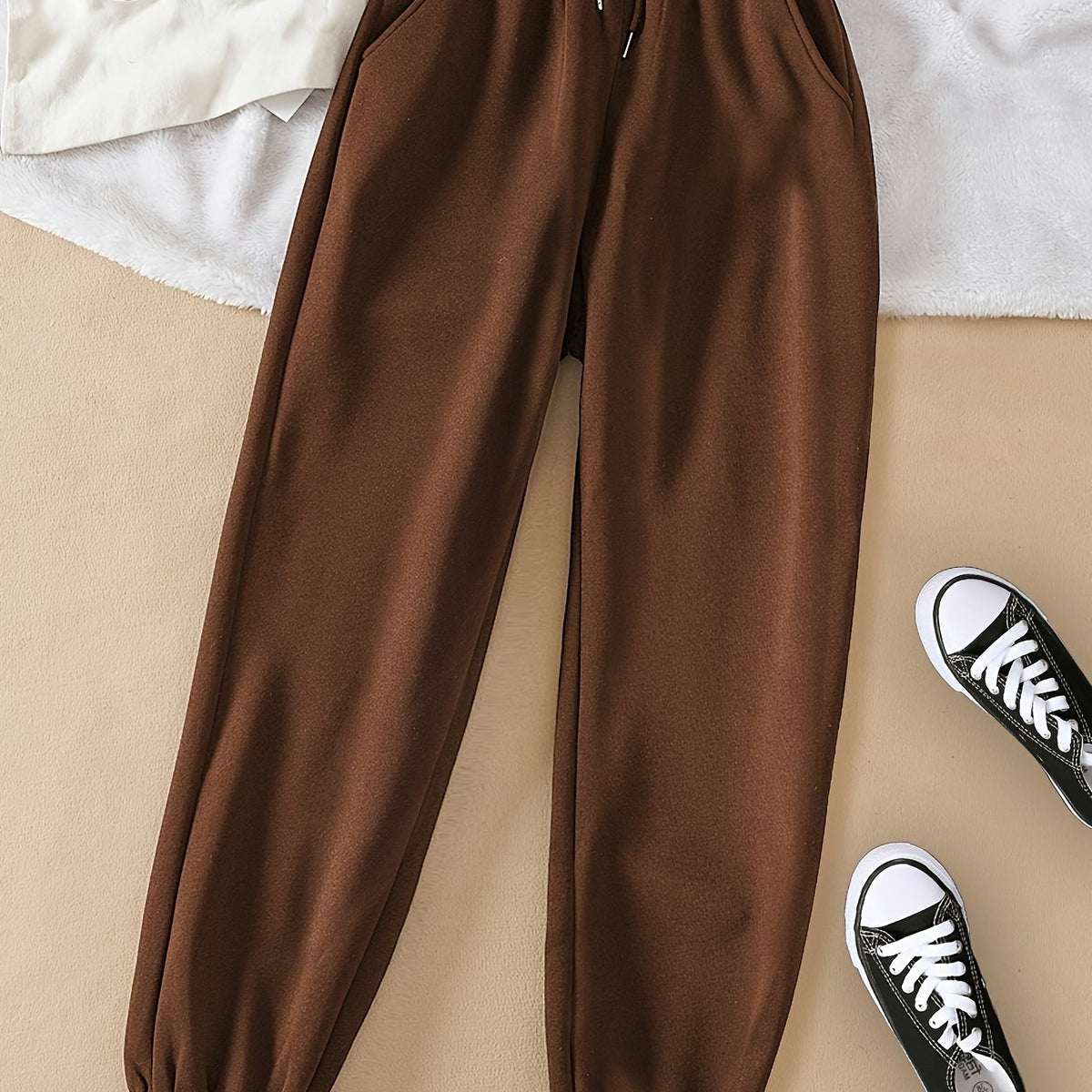 Tapered Joggers with Adjustable Drawstring and Relaxed Leg Cut