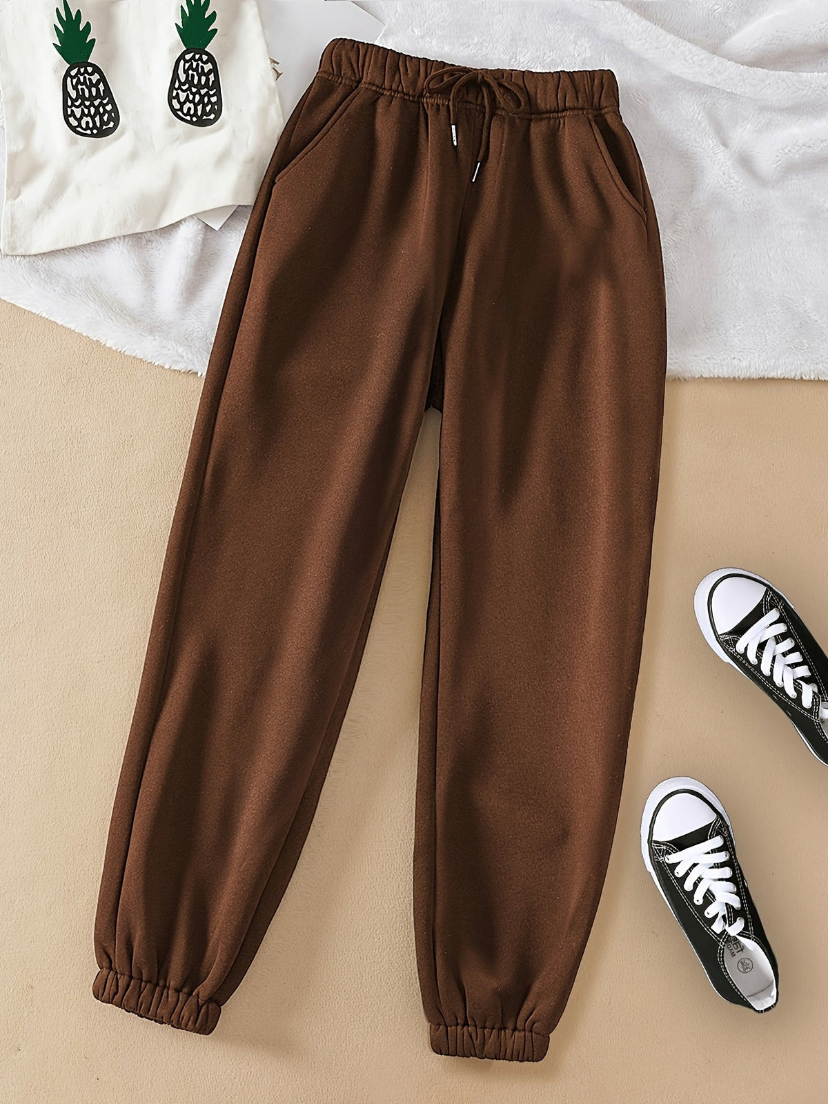 Tapered Joggers with Adjustable Drawstring and Relaxed Leg Cut