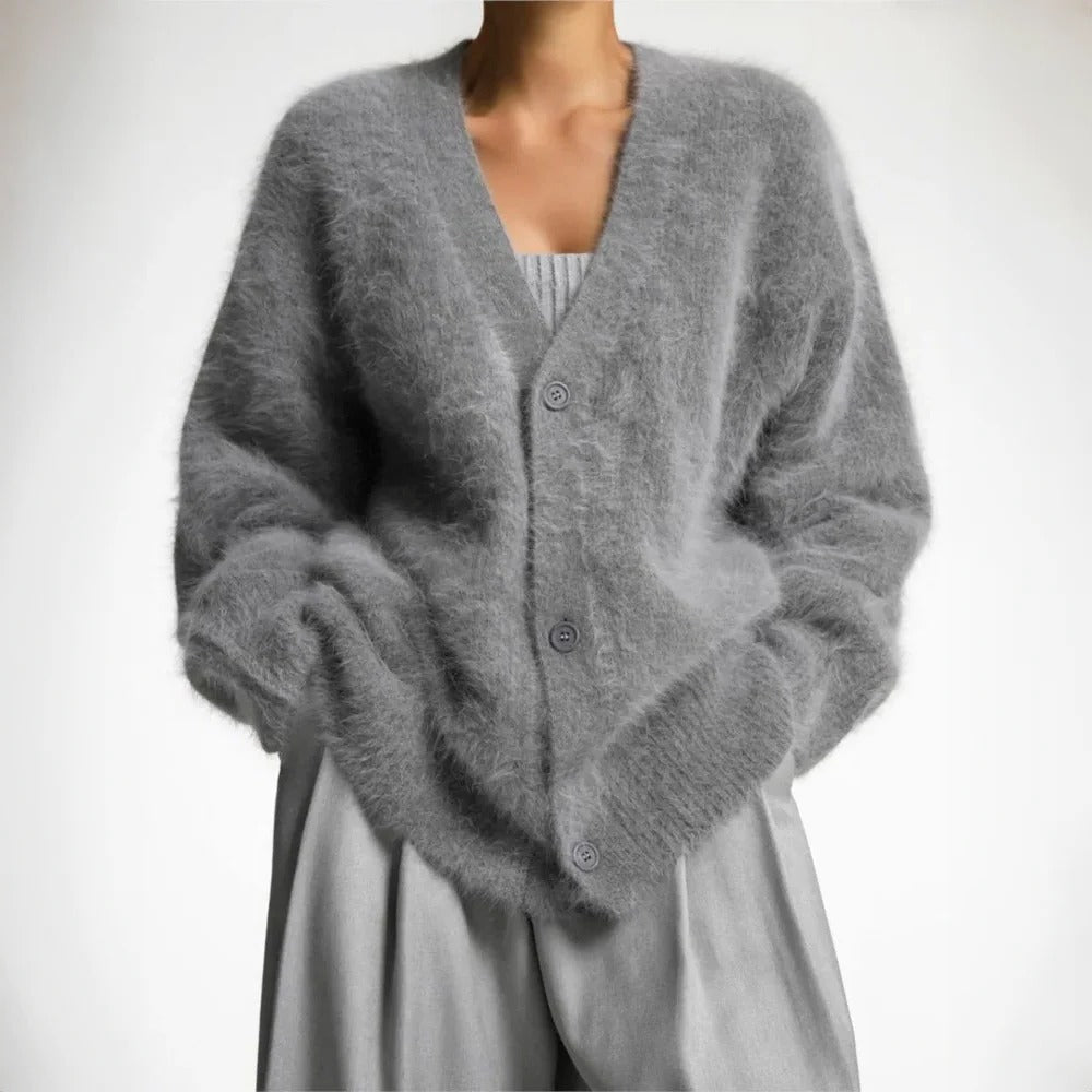 Womens Wool Sweater with Round Neckline and Long Sleeves