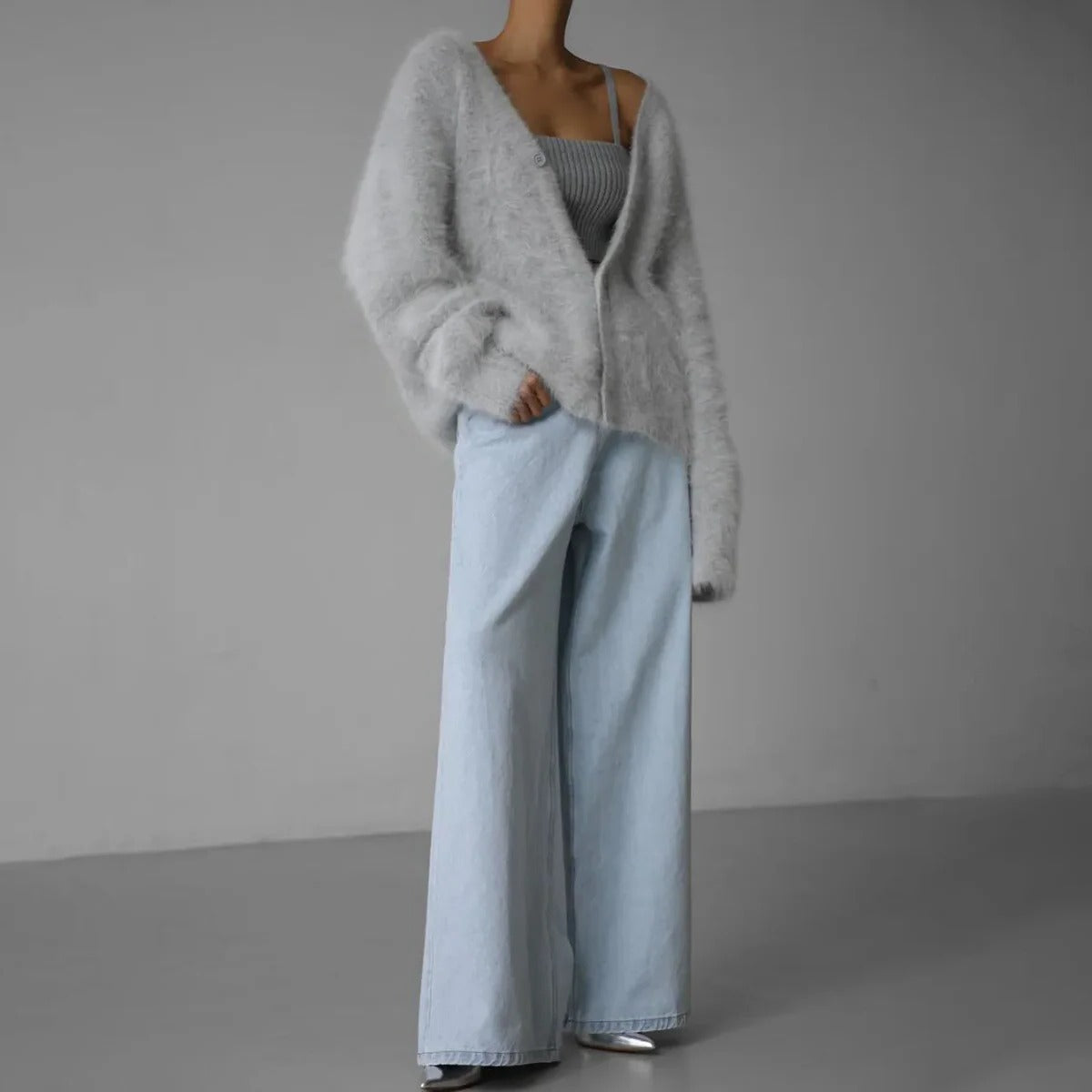 Womens Wool Sweater with Round Neckline and Long Sleeves