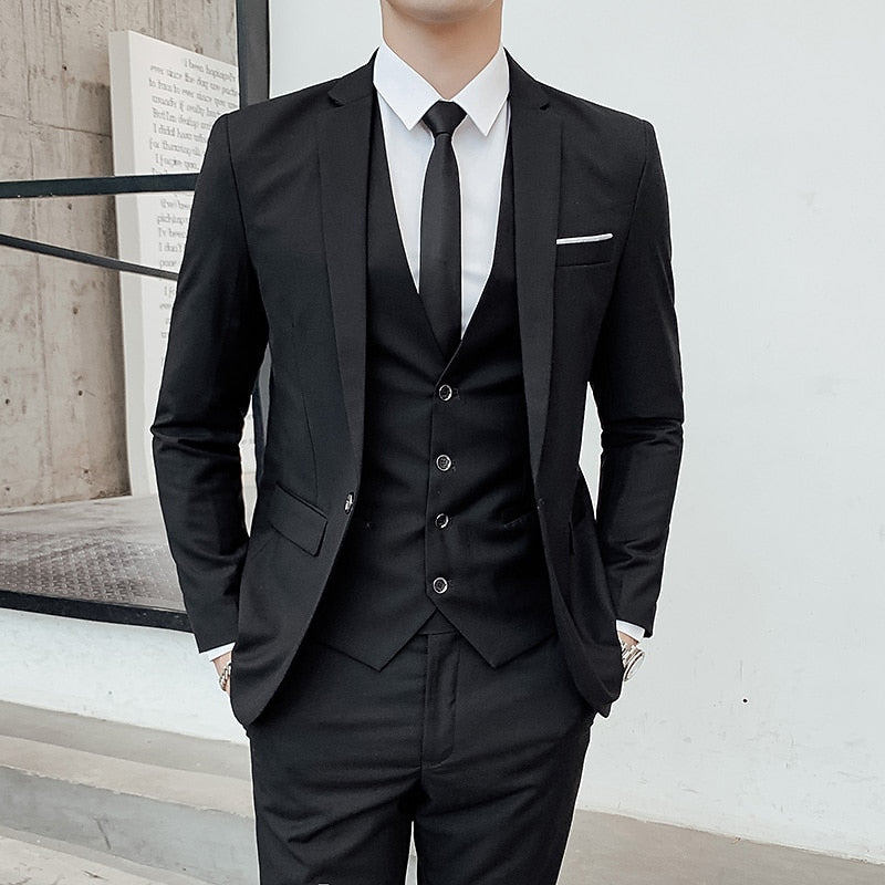 Three Piece Suit Set with Single Breasted Jacket and Tailored Fit